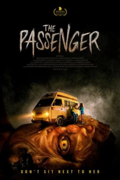 Смотреть фильм Пассажирка (2021) онлайн